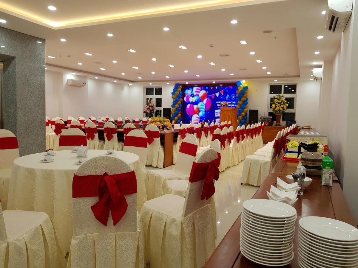 Thanh Van Hotel 퀴논 외부 사진