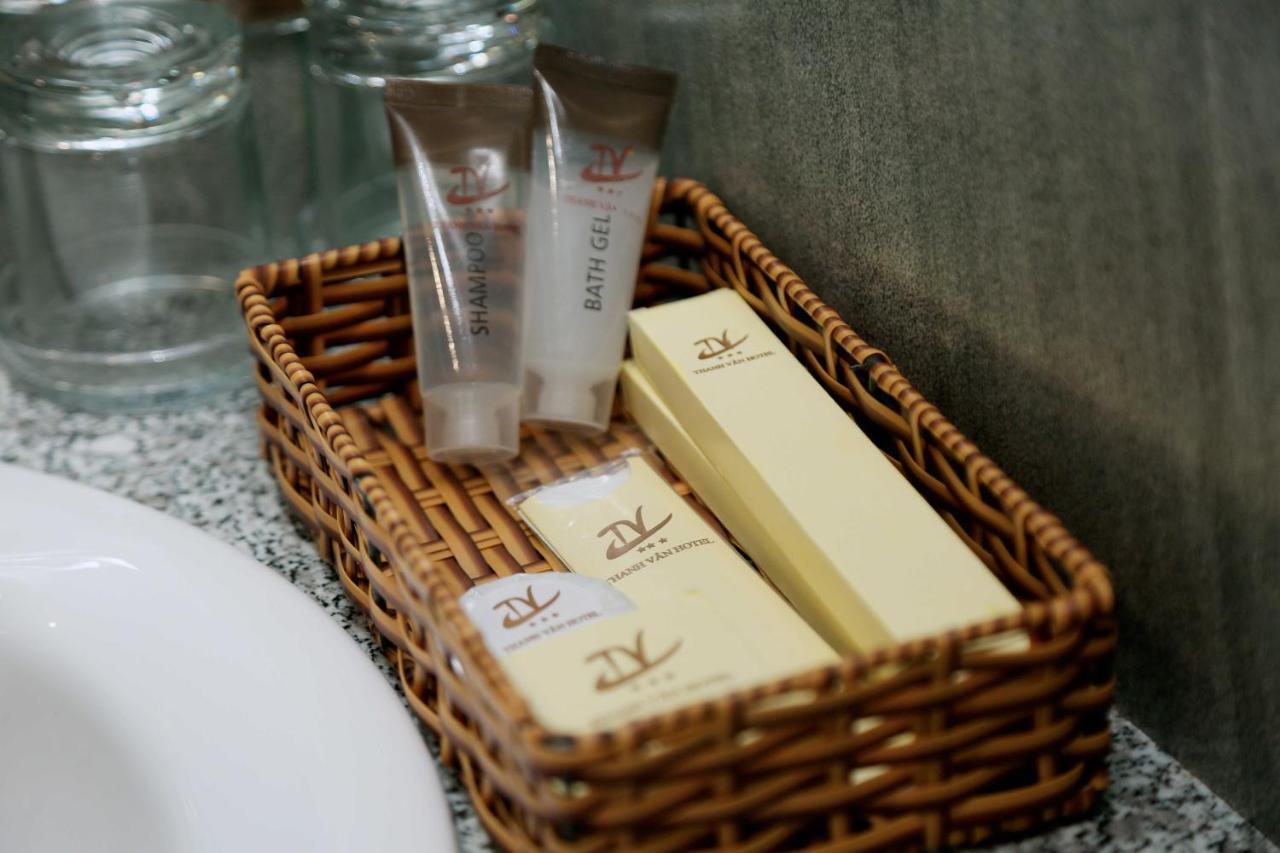 Thanh Van Hotel 퀴논 외부 사진